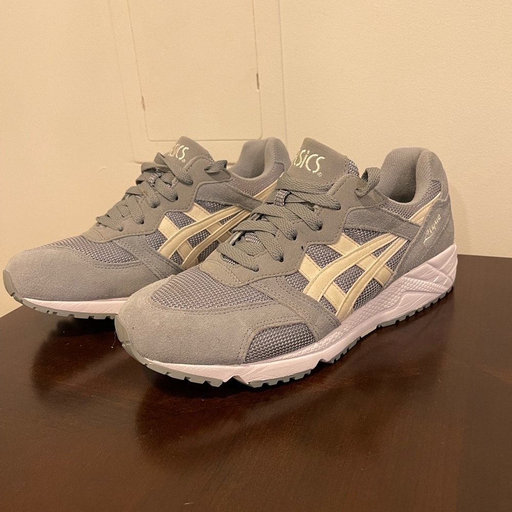 Asics Gel-Lique “Grey / Cream”